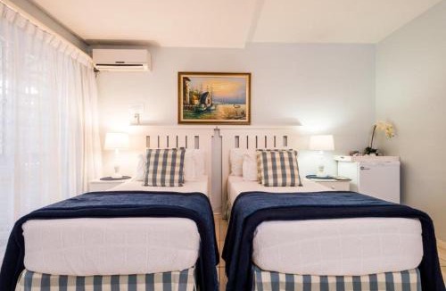 Umhlanga Bed & Breakfast | Flamingo Rocks