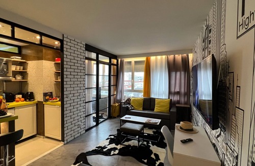 Flandres Apartment | Flandre