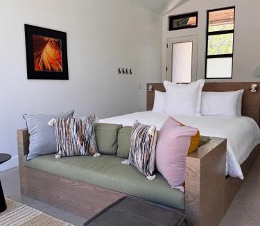 Zion National Park South Entrance Hotel | Flanigan`s Resort and Spa