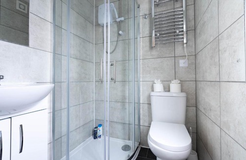Aylesbury Apartment | Flat 03 Studio flat near Aylesbury Station Free Parking
