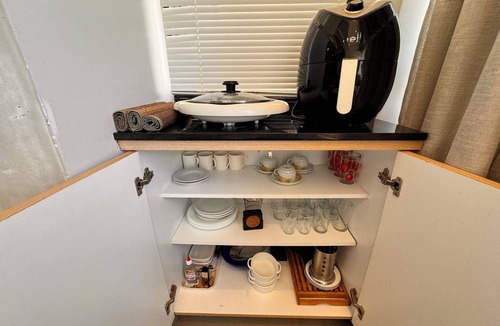 Porto das Dunas Apartment | Flat 1km from Beach Park: Complete Leisure, AC, Wifi and Parking