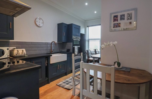 Harrogate Cottage | FLAT 2 23 HYDE PARK ROAD, family friendly in Harrogate