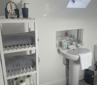 Wokingham Apartment | Flat 2 Meadow view