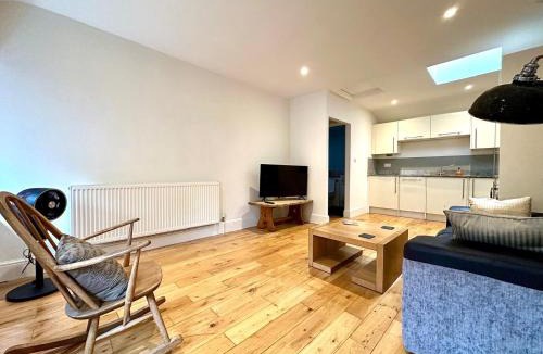 Shoscombe Apartment | Flat 3