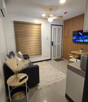 Las Pinas Apartment | Flat 35, Unit D