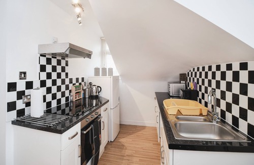 Canterbury Apartment | Flat 5 - 61 Old Dover Road