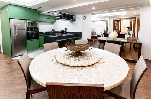 Alto do Capivari Apartment | Flat 5 estrelas