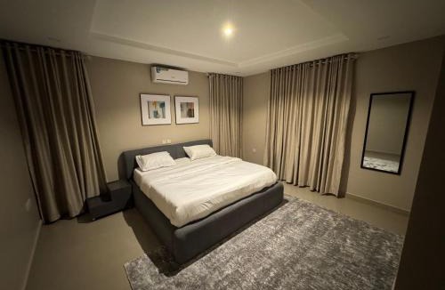 Abuja Apartment | Flat 7 Epicentre Residence