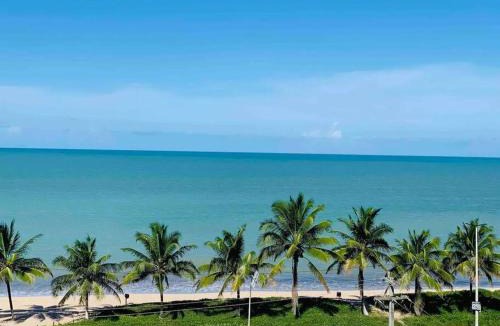 Cabedelo Apartment | Flat a poucos passos da praia e terraço privativo!