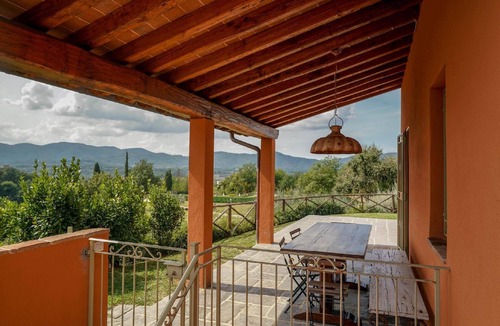 Reggello House | flat 'Barn T4 rota' with swimming pool