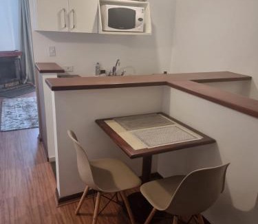 Vila Poran Apartment | Flat do Piazza, aconchegante e com WIFI de 300 mb