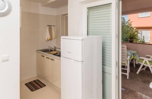Klimno Apartment | Flat "Fenix" mit Terrasse