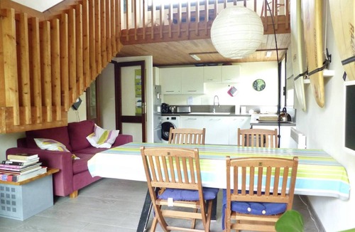 Les Estagnots Apartment | Flat for 5 persons closed to Bourdaines beach- Free Wifi