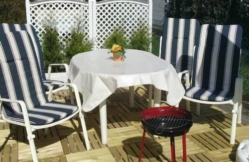 Abenheim Apartment | Flat in Abenheim with barbecue and terrace