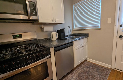 Montclair House | Flat in Denver