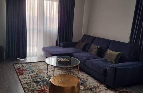 Canal Ring Apartment | Flat in Historic Building