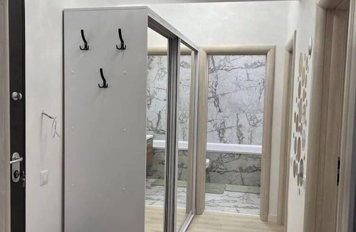 Canal Ring Apartment | Flat in Historic Building