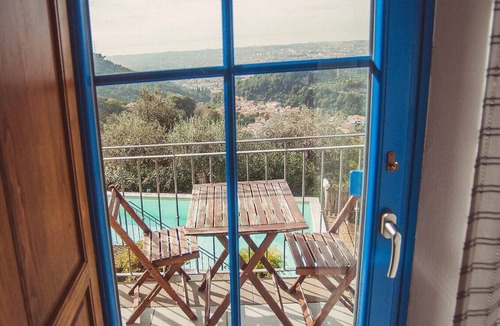 Massa House | Flat in Massa,balcony with stunning view,Wi-Fi,pool,e-car charging station,sl 4