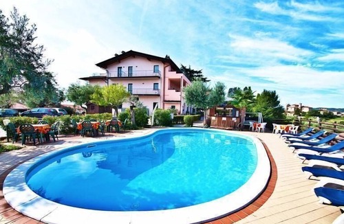 Montinelle Apartment | Flat in Solarolo with private parking