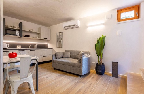 Voltino Apartment | Flat in Voltino with garden
