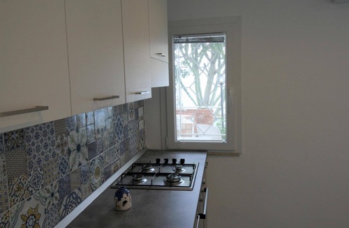 Pizzo House | Flat 'Laura' with water view