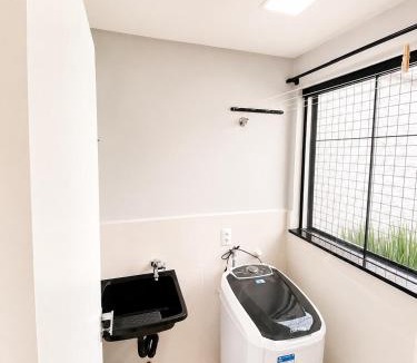 Santa Terezinha Apartment | Flat Novo, Completo e Tranquilo - Próximo a Faculdade