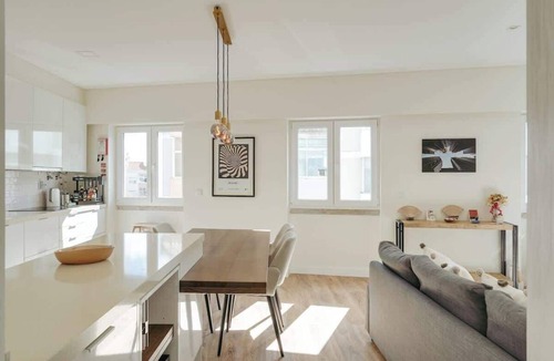 Restelo Apartment | Flat w/Balcony & Workspace by HostWise