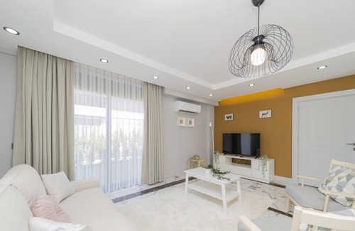 Kadriye Apartment | Flat w Pool and Balcony 10 min to Beach in Serik
