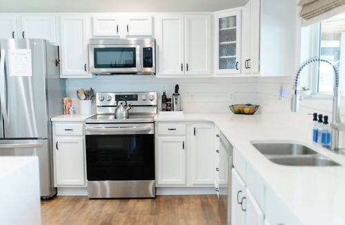 Jacksons' Gap House | Flat waterfront lot,3ft swim area, pergola,3 docks, green fish lights, sunsets!