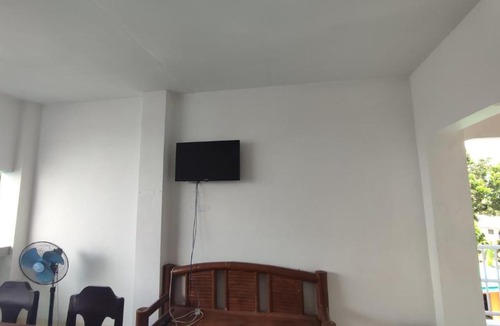 Basdiot Apartment | Flat with Kitchen Good for 6 People - 3rd Floor