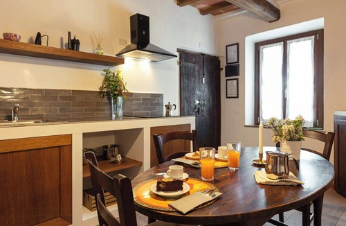 Massa Marittima Apartment | Flat with pool in the Tuscan Maremma