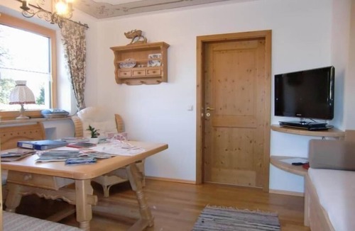 Bad Bayersoien Apartment | Flat with terrace