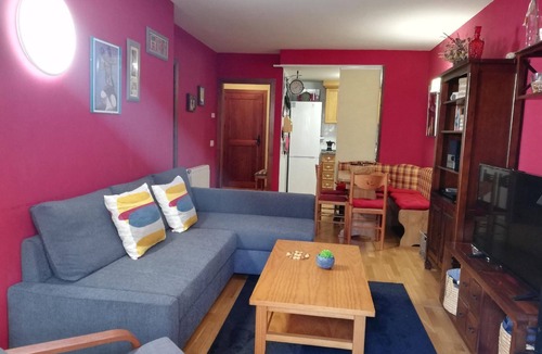 Linsoles Apartment | Flat with terrace