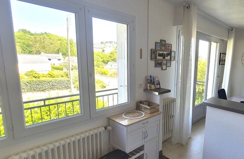 Perros-Guirec Apartment | flat with two bedrooms, walking distance from the beach with parking and balcony