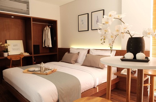 Kemang Hotel | Flat06 Tendean