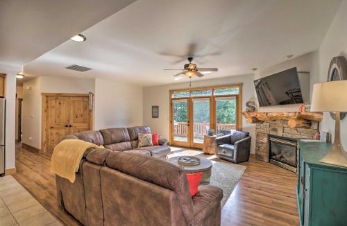 Somers House | Flathead Lake Getaway w/Balcony, Fireplace!