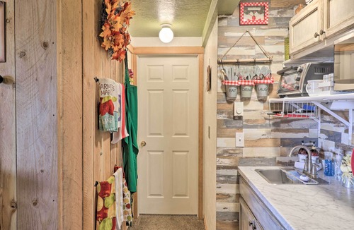 Big Arm Apartment | Flathead Lake-view Studio: 38 Mi to Blacktail