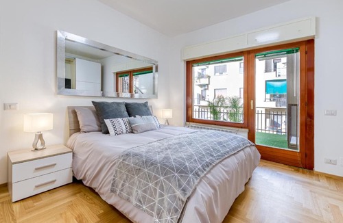 Quartiere XIII Aurelio Apartment | Flatinrome Vatican Suites