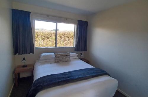 Ward Hotel | Flaxbourne Motels