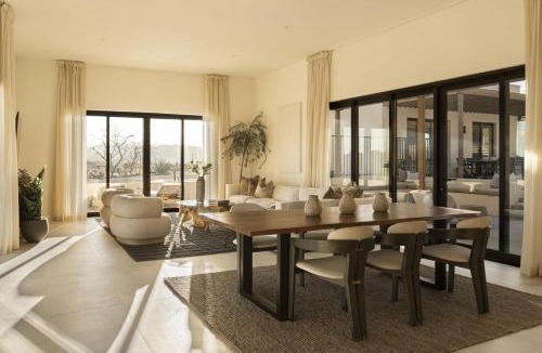 Joshua Tree Highlands House | Fleur by Fieldtrip - Architectural Desert Estate w Pool