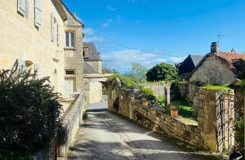 Perpezac-le-Blanc Bed & Breakfast | Fleur d’Iris