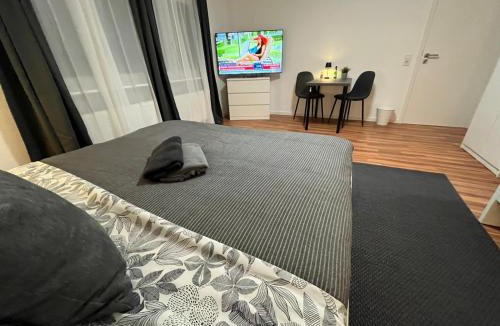 Ruppurr House | FlexStay Room 9
