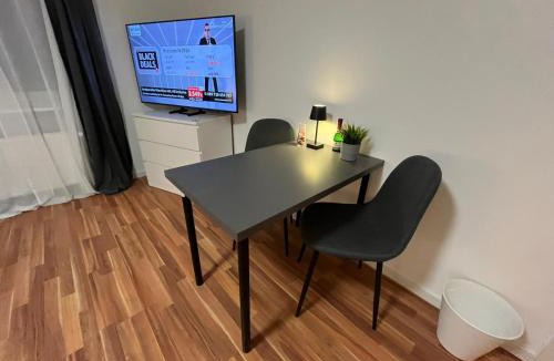 Ruppurr House | FlexStay Room 9