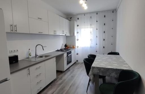 Cisnadie Apartment | FLH - AntHome