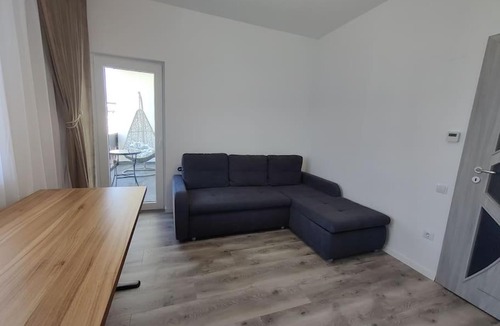 Cisnadie Apartment | FLH - AntHome