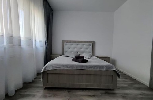 Cisnadie Apartment | FLH - AntHome