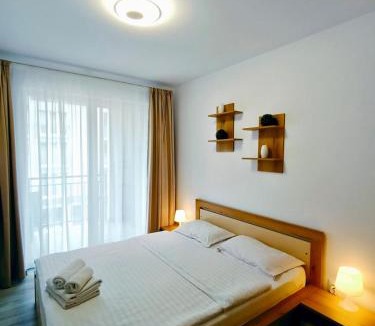 Lazaret Apartment | FLH - Apartament Central Silva