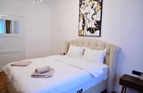 Center Apartment | FLH - Classic Central Suites
