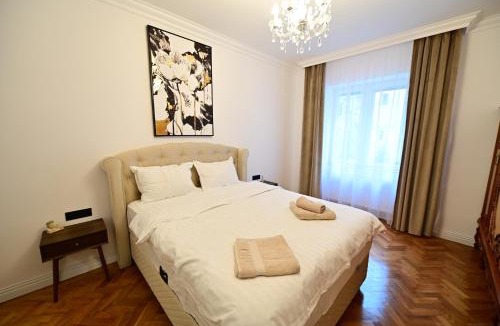 Center Apartment | FLH - Classic Central Suites