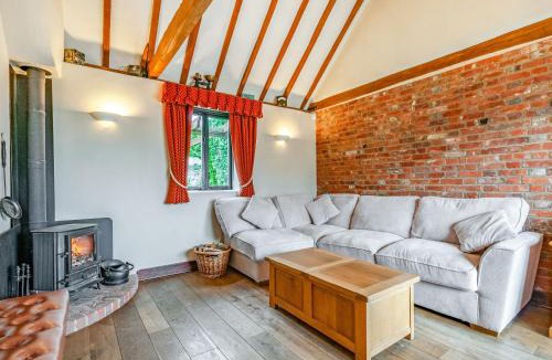 Stalisfield House | Flint Barn - Cottage